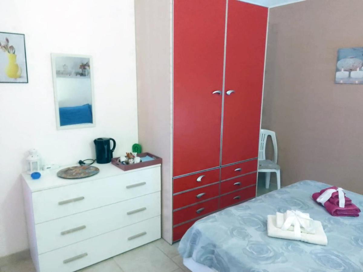פלומיני די קווארטו Casa Vacanze Menta Fiorita מראה חיצוני תמונה